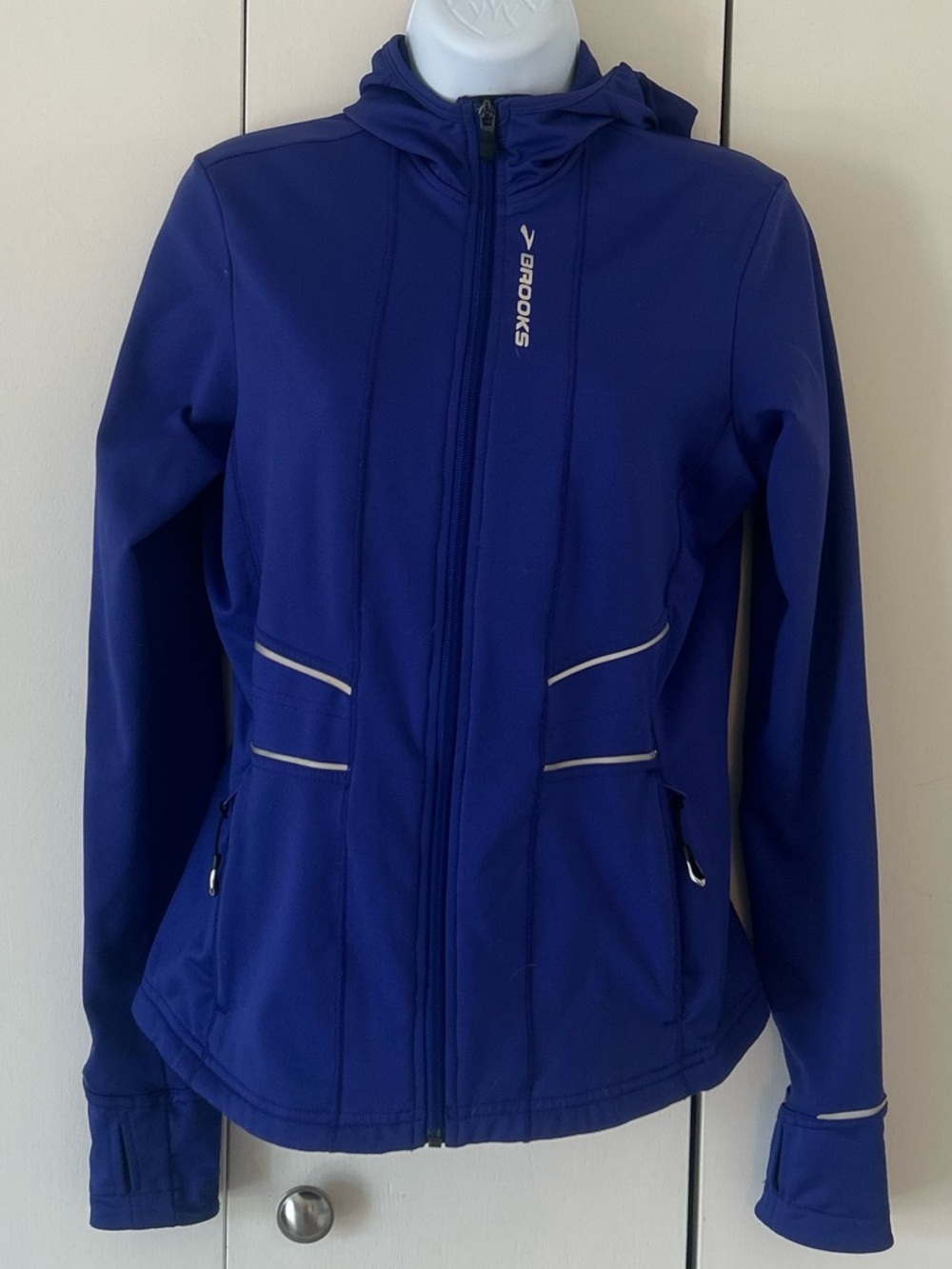 Brooks hooded running jacket pockets M